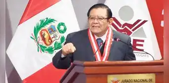 Congreso evaluará iniciar juicio político contra Jorge Salas Arenas Congreso evaluará iniciar juicio político contra Jorge Salas Arenas