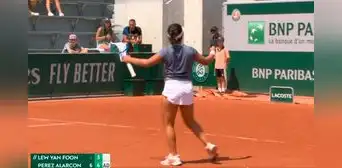 Lucciana Pérez clasificó a los cuartos de final de Roland Garros Junior