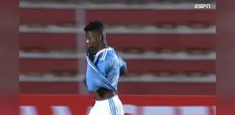 Corozo enmudeció La Paz con un espectacular golazo: así fue el 2-1 de Cristal ante The Strongest Corozo enmudeció La Paz con un espectacular golazo: así fue el 2-1 de Cristal ante The Strongest