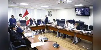 Congreso: 13 aspirantes en concurso para elección de nuevo miembro del TC Congreso: 13 aspirantes en concurso para elección de nuevo miembro del TC