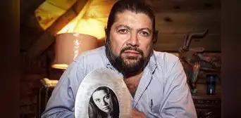 Buscó al asesino de su hija por 1 año y lo capturó: la sorprendente historia de Eduardo Gallo Buscó al asesino de su hija por 1 año y lo capturó: la sorprendente historia de Eduardo Gallo