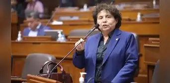 Susel Paredes: "El problema con la derecha y el fujimorismo es que legislan para el momento que viven" Susel Paredes: "El problema con la derecha y el fujimorismo es que legislan para el momento que viven"