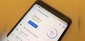¿Por qué mi teléfono móvil tiene menos memoria de la que debería?