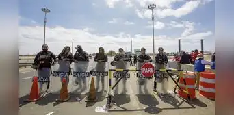 Congreso busca aprobar ley para facilitar expulsión de extranjeros con motivo de seguridad ciudadana Congreso busca aprobar ley para facilitar expulsión de extranjeros con motivo de seguridad ciudadana