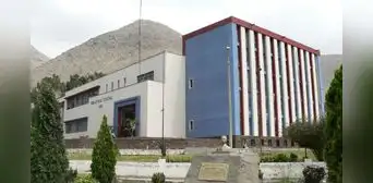 Estudia más de 40 carreras GRATIS en esta universidad emblemática de Lima Este Estudia más de 40 carreras GRATIS en esta universidad emblemática de Lima Este