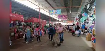 Casi 1.000 comerciantes de mercado de Chiclayo son víctimas de extorsión, según dirigente Casi 1.000 comerciantes de mercado de Chiclayo son víctimas de extorsión, según dirigente