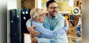 Saludos cortos por el Día del PADRE: palabras y acrósticos para dedicarle a papá Saludos cortos por el Día del PADRE: palabras y acrósticos para dedicarle a papá