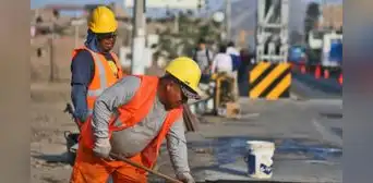 INEI reporta que cerca de 2 millones de limeños trabajan más horas, pero son mal remunerados