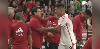 Paolo Guerrero sale ovacionado: Reynoso lo abrazó y fue saludado por el comando técnico y jugadores