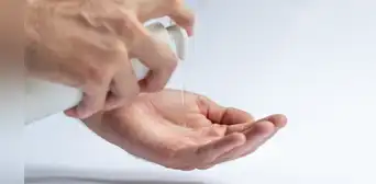 Indecopi sanciona a proveedor por publicidad engañosa al afirmar que gel eliminaba 99,9% de gérmenes