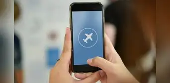 ¿Qué pasa si enciendo mis datos en mi celular durante un vuelo? ¿Qué pasa si enciendo mis datos en mi celular durante un vuelo?