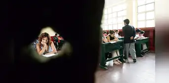 Golpe a la meritocracia: Pleno aprueba nombramiento automático de docentes Golpe a la meritocracia: Pleno aprueba nombramiento automático de docentes