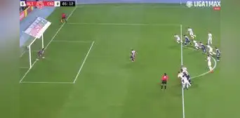 VAR repite penal de Alianza Lima por invasión y Hernán Barcos puso el 1-0 ante Grau VAR repite penal de Alianza Lima por invasión y Hernán Barcos puso el 1-0 ante Grau