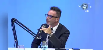 Carlos Carlín revela cuál es la pregunta prohibida en su canal de YouTube: "Me parece una estupidez" Carlos Carlín revela cuál es la pregunta prohibida en su canal de YouTube: "Me parece una estupidez"