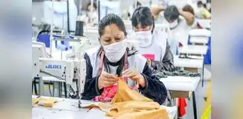 MEF espera reactivar unas 140.000 mypes al cierre del 2023 MEF espera reactivar unas 140.000 mypes al cierre del 2023