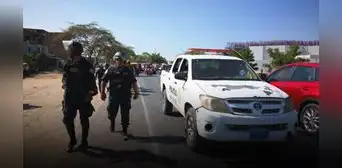 Adolescente muere atropellado por un tráiler cuando conducía mototaxi en Piura Adolescente muere atropellado por un tráiler cuando conducía mototaxi en Piura