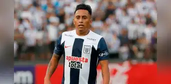 Hinchas de Alianza Lima culparon a Cueva tras la eliminación de la Copa Libertadores Hinchas de Alianza Lima culparon a Cueva tras la eliminación de la Copa Libertadores