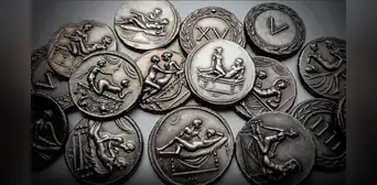 Así eran las spintriae, monedas que se usaban para pagar a trabajadoras sexuales en la antigua Roma