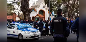Un juez se enfrentó a balazos a 3 ladrones y mató a uno de 16 años en Argentina