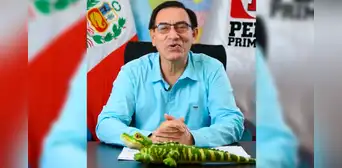 "Cuiden su hígado": Vizcarra responde a críticas por usar un lagarto como mascota de su partido "Cuiden su hígado": Vizcarra responde a críticas por usar un lagarto como mascota de su partido