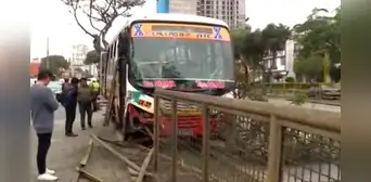 Jesús María: bus de transporte público se choca en plena avenida Brasil tras vaciarse los frenos