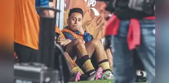 Christian Cueva le da pelea a íntimos: 'Aladino' quiere quedarse en Alianza Lima Christian Cueva le da pelea a íntimos: 'Aladino' quiere quedarse en Alianza Lima