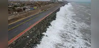 Costa Verde: vía continuará cerrada hasta el domingo por oleajes anómalos