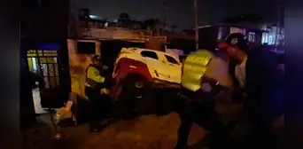 Rímac: taxista persigue a ladrón y voltea mototaxi en el que fugaba tras robar su celular
