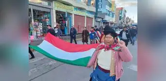 Puno plantea renuncia de Boluarte y la defensa del litio Puno plantea renuncia de Boluarte y la defensa del litio