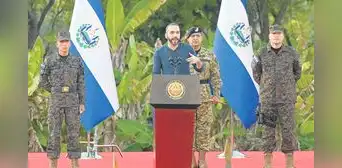 Nayib Bukele busca reelección y quedarse en el poder Nayib Bukele busca reelección y quedarse en el poder