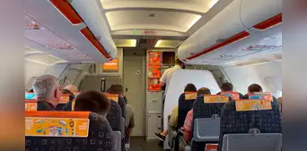 Piloto pidió que 20 pasajeros bajen del avión porque estaba muy pesado y no podía despegar Piloto pidió que 20 pasajeros bajen del avión porque estaba muy pesado y no podía despegar