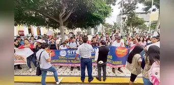 Chiclayo: trabajadores CAS de la municipalidad provincial denunciaron despidos arbitrarios Chiclayo: trabajadores CAS de la municipalidad provincial denunciaron despidos arbitrarios