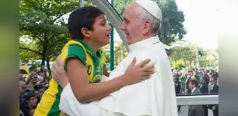 Nathan de Brito, el niño que hace 10 años le juró al papa Francisco ser sacerdote: ¿lo cumplió? Nathan de Brito, el niño que hace 10 años le juró al papa Francisco ser sacerdote: ¿lo cumplió?