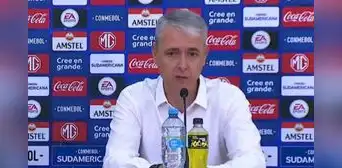 Nunes contundente tras derrota: "Me sorprende que un equipo como Emelec juegue tan replegado" Nunes contundente tras derrota: "Me sorprende que un equipo como Emelec juegue tan replegado"