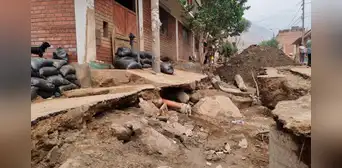 Chaclacayo: más de 800 familias en peligro ante proximidad de lluvias y huaicos por fenómeno El Niño Chaclacayo: más de 800 familias en peligro ante proximidad de lluvias y huaicos por fenómeno El Niño