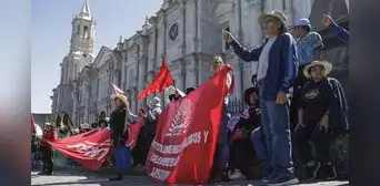 Gremios en Arequipa protestarán por la renuncia de Dina Boluarte este 19 de julio
