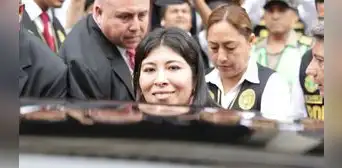 Betssy Chávez cambia de defensa y será representada por Raúl Noblecilla y Luis Barranzuela