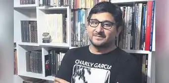 Eduardo Reyme: “La calle Paruro es la resistencia cultural china” Eduardo Reyme: “La calle Paruro es la resistencia cultural china”