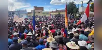Declaran huelga indefinida contra el Gobierno de Dina Boluarte en Puno a partir del 19 de julio Declaran huelga indefinida contra el Gobierno de Dina Boluarte en Puno a partir del 19 de julio