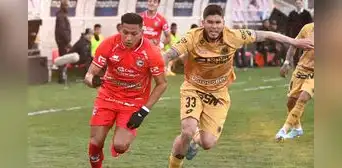 ¡Clásico imperial sin goles! Cienciano empató 0-0 contra Cusco FC en la Liga 1 ¡Clásico imperial sin goles! Cienciano empató 0-0 contra Cusco FC en la Liga 1