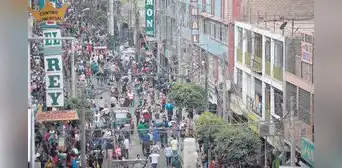 Gamarra: dejadez del Gobierno frena capacidad productiva al 50% Gamarra: dejadez del Gobierno frena capacidad productiva al 50%