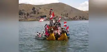 Puno en riesgo por descenso del nivel del agua en lago Titicaca Puno en riesgo por descenso del nivel del agua en lago Titicaca