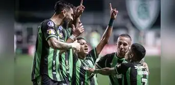 América MG goleó 5-1 a Colo Colo y clasificó a los octavos de final de la Copa Sudamericana 2023 América MG goleó 5-1 a Colo Colo y clasificó a los octavos de final de la Copa Sudamericana 2023