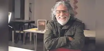 Rafael Cabellos Damián: “Escribo poesía solo cuando es inevitable”