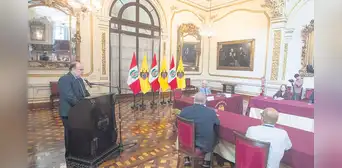 Docentes preocupados por competencias de educación que pasarían a la Municipalidad de Lima Docentes preocupados por competencias de educación que pasarían a la Municipalidad de Lima