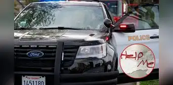 Adolescente es rescatada de su secuestrador en EE.UU. gracias a una nota de papel: “Ayúdame” Adolescente es rescatada de su secuestrador en EE.UU. gracias a una nota de papel: “Ayúdame”