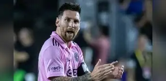 Lionel Messi está a 2 partidos de campeonar, recibir miles de dólares e ir a un torneo continental Lionel Messi está a 2 partidos de campeonar, recibir miles de dólares e ir a un torneo continental