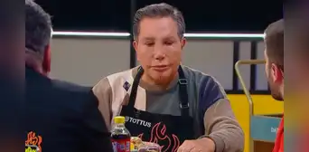 Jimmy Santi renuncia en el último día de repechaje en 'El gran chef': "No doy más, me hace daño" Jimmy Santi renuncia en el último día de repechaje en 'El gran chef': "No doy más, me hace daño"