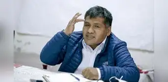 Jaime Quito: "Es lamentable que un proyecto de izquierda se vea enredado en las garras de la derecha" Jaime Quito: "Es lamentable que un proyecto de izquierda se vea enredado en las garras de la derecha"