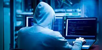 ¿Qué productos y servicios ofrecen los hackers en la Dark Web y por qué son tan peligrosos?